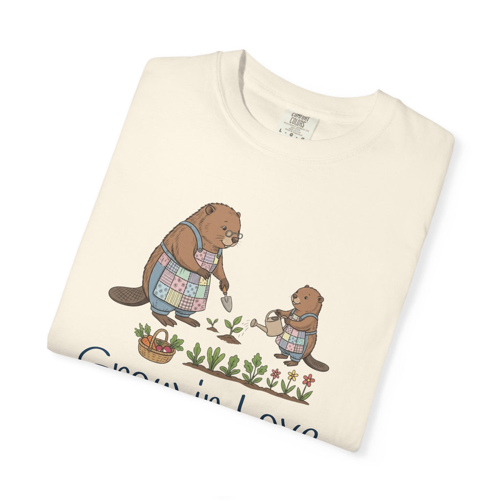 Beaver Mom & Daughter Gardening T-Shirt
